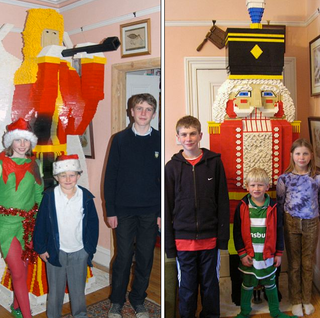 Illustration for article titled This Lego Crazy Family Builds a Different 100,000-Brick Model Every Christmas